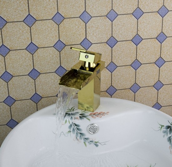 Goudkleurige Watervalkraan Trappe Deluxe Goud chroom wastafelkraan