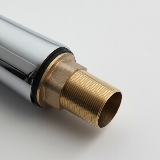 Installatie buis onderzijde mengkraan