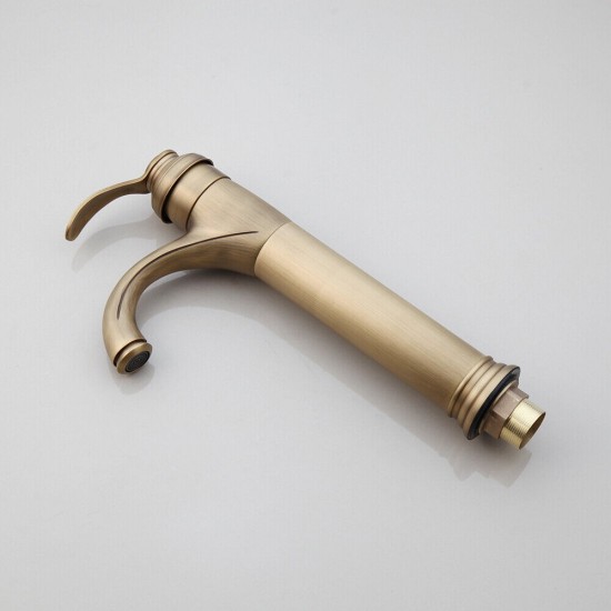 Mooie bronskleurige wastafelkraan mengkraan