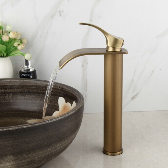 Mooie watervalkraan brons