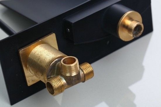 Watervalkraan Muro LED Olie brons inbouw badkraan met Led verlichting