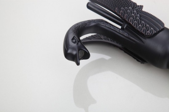 uitloop olie bronzen wastafelkraan zwaan