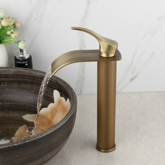 Stijlvolle bronzen watervalkraan